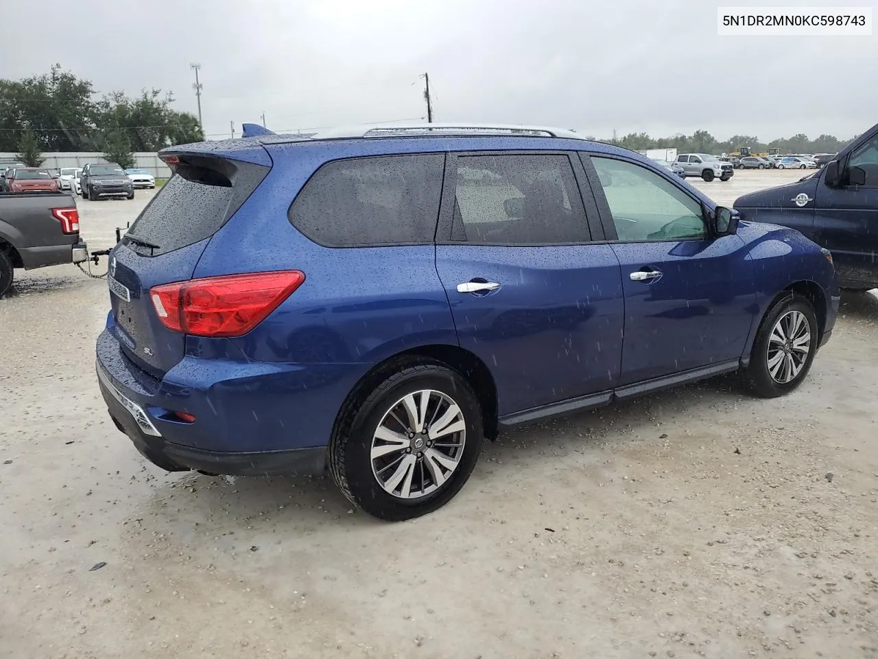 2019 Nissan Pathfinder S VIN: 5N1DR2MN0KC598743 Lot: 73948294