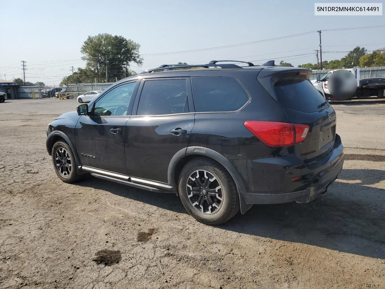 2019 Nissan Pathfinder S VIN: 5N1DR2MN4KC614491 Lot: 74313494