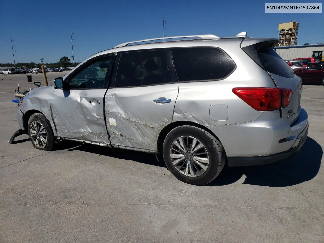 2019 Nissan Pathfinder S VIN: 5N1DR2MN1KC607854 Lot: 74850374