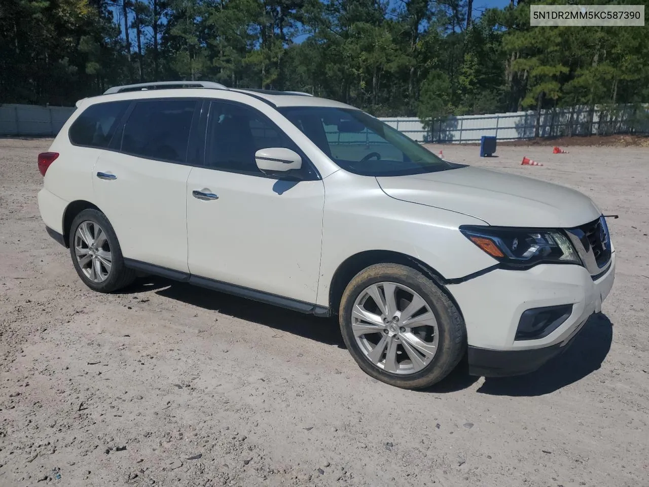 2019 Nissan Pathfinder S VIN: 5N1DR2MM5KC587390 Lot: 75052624