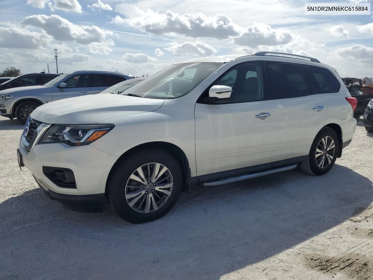 2019 Nissan Pathfinder S VIN: 5N1DR2MN6KC615884 Lot: 75100204