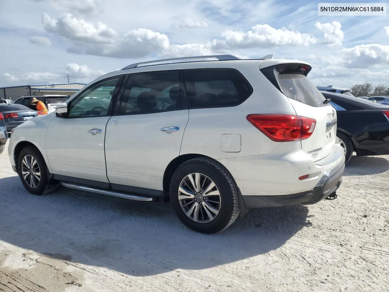 2019 Nissan Pathfinder S VIN: 5N1DR2MN6KC615884 Lot: 75100204