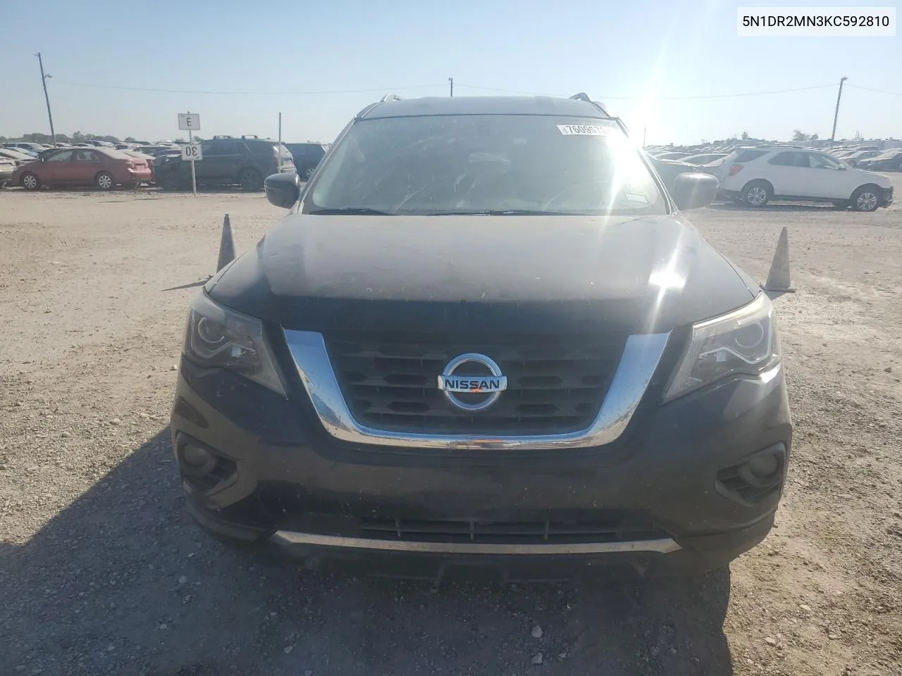 2019 Nissan Pathfinder S VIN: 5N1DR2MN3KC592810 Lot: 76095704