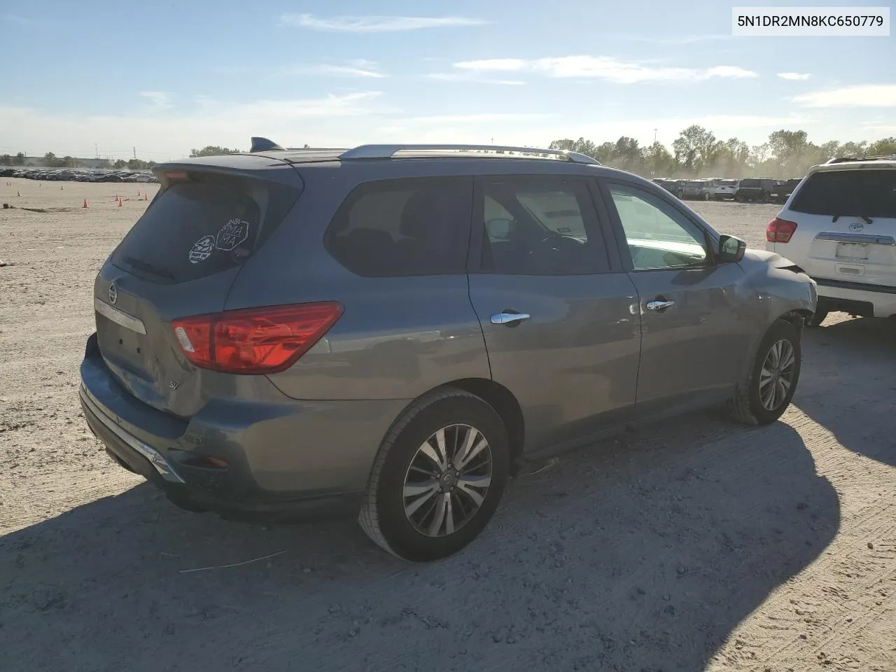 2019 Nissan Pathfinder S VIN: 5N1DR2MN8KC650779 Lot: 76634524