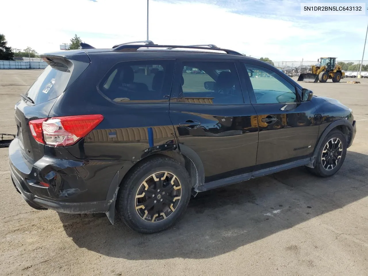 5N1DR2BN5LC643132 2020 Nissan Pathfinder Sv