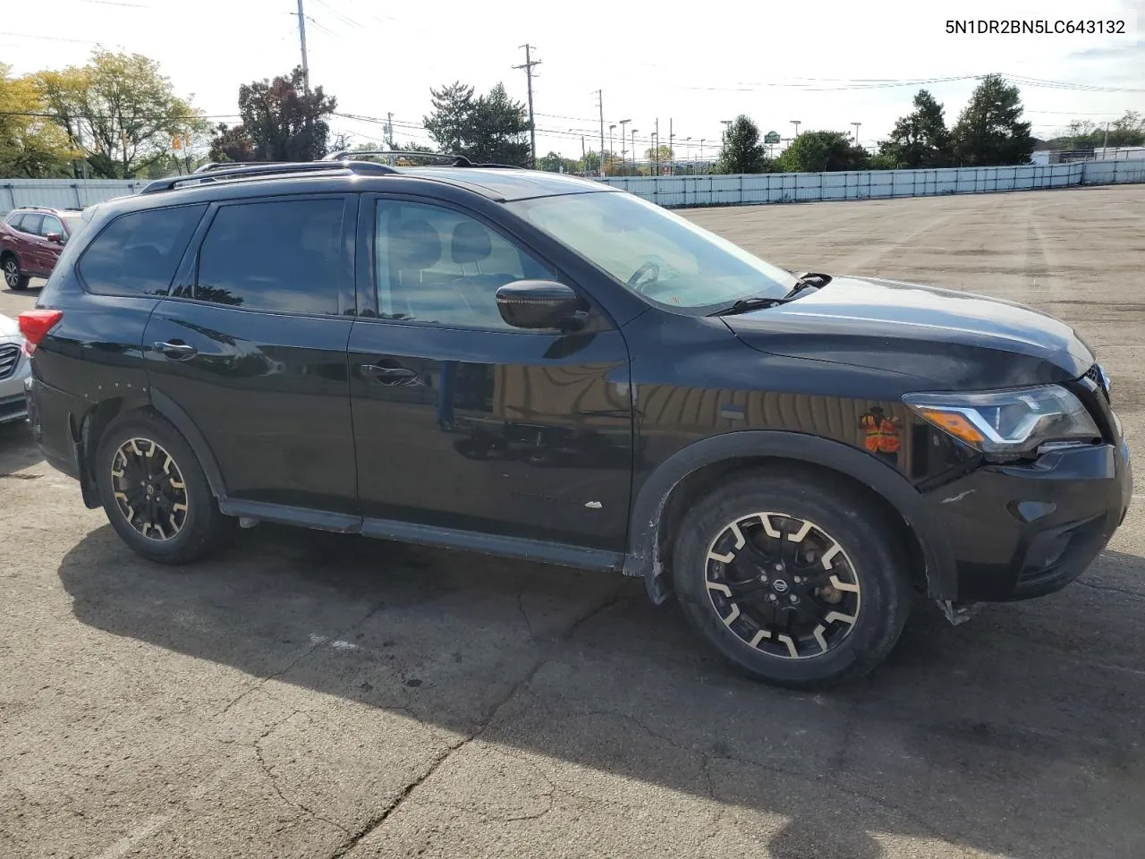 5N1DR2BN5LC643132 2020 Nissan Pathfinder Sv