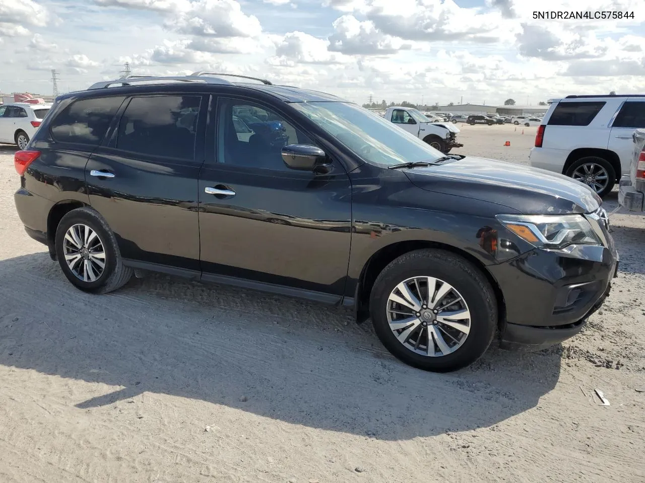 2020 Nissan Pathfinder S VIN: 5N1DR2AN4LC575844 Lot: 77106384