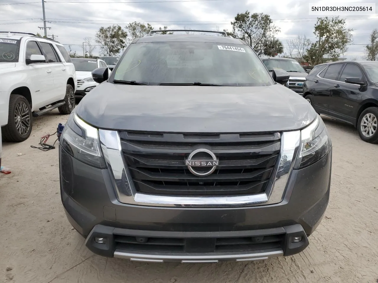 2022 Nissan Pathfinder Platinum VIN: 5N1DR3DH3NC205614 Lot: 76441454