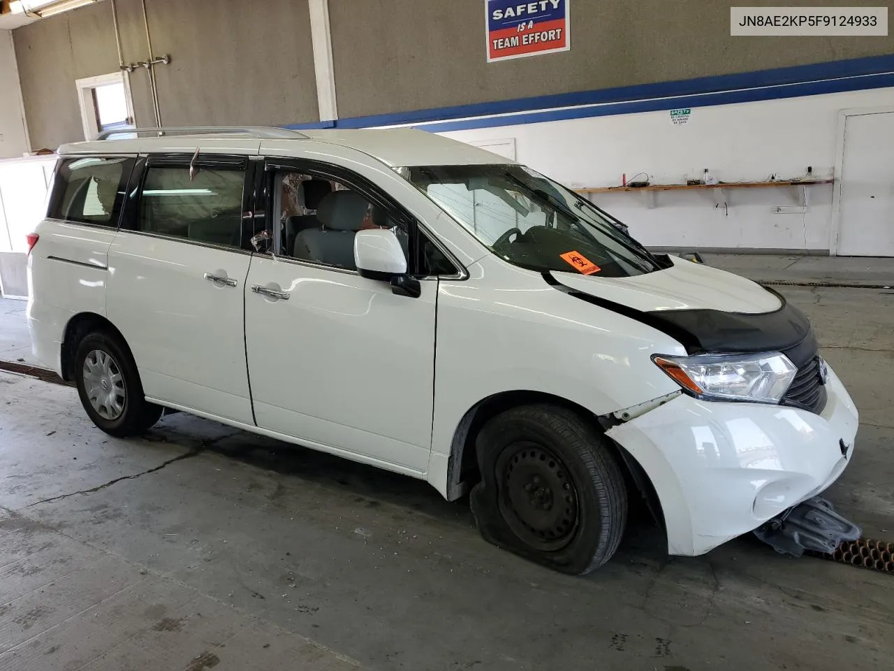 JN8AE2KP5F9124933 2015 Nissan Quest S