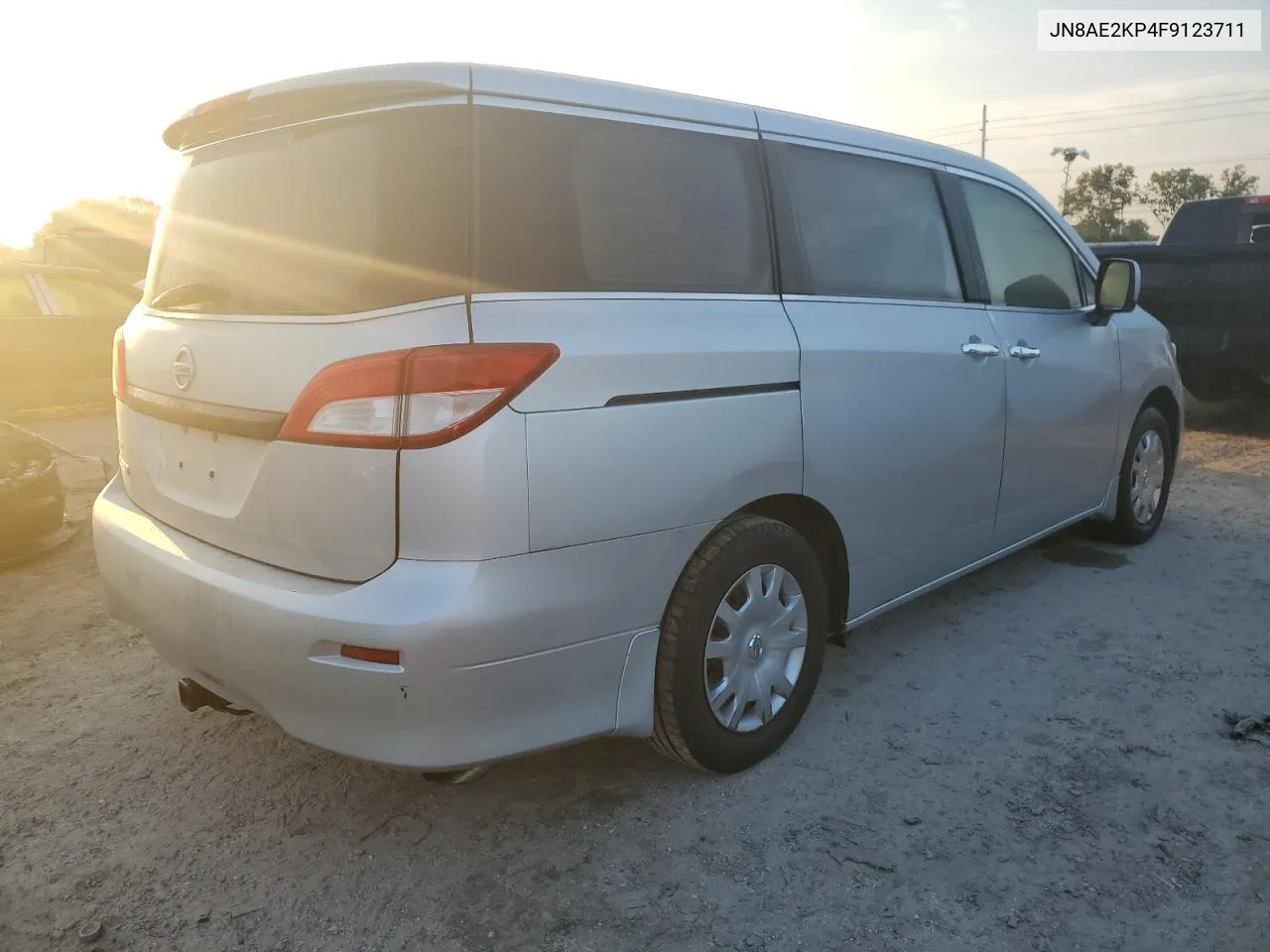 JN8AE2KP4F9123711 2015 Nissan Quest S