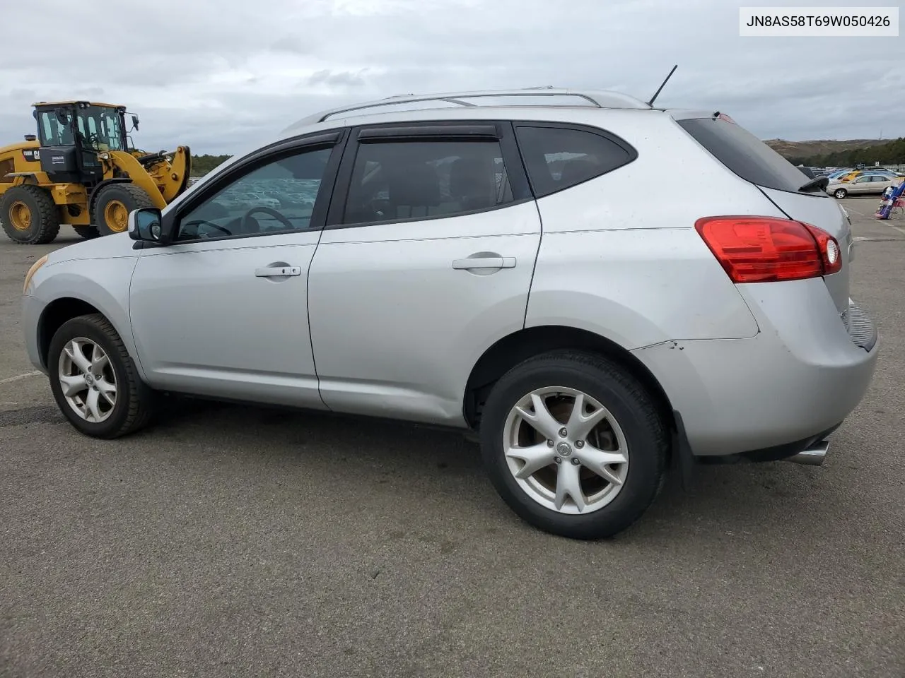 2009 Nissan Rogue S VIN: JN8AS58T69W050426 Lot: 71929344