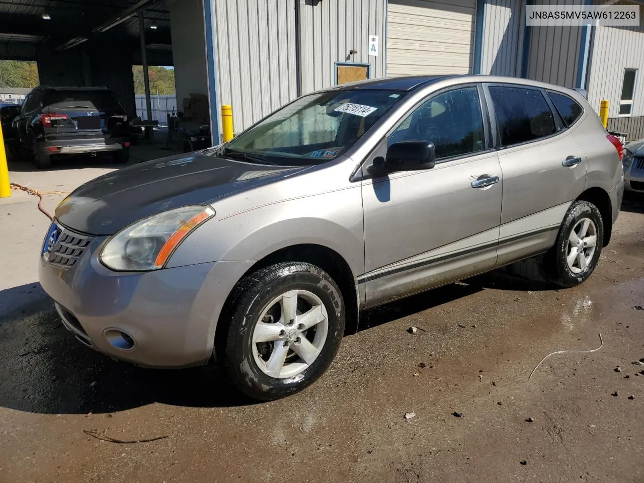 2010 Nissan Rogue S VIN: JN8AS5MV5AW612263 Lot: 75215114