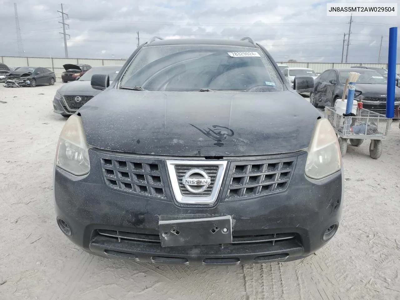 2010 Nissan Rogue S VIN: JN8AS5MT2AW029504 Lot: 78329024