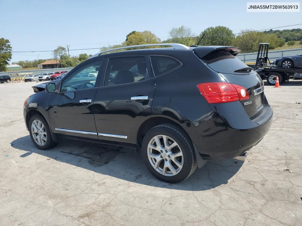 2011 Nissan Rogue S VIN: JN8AS5MT2BW563913 Lot: 69943884