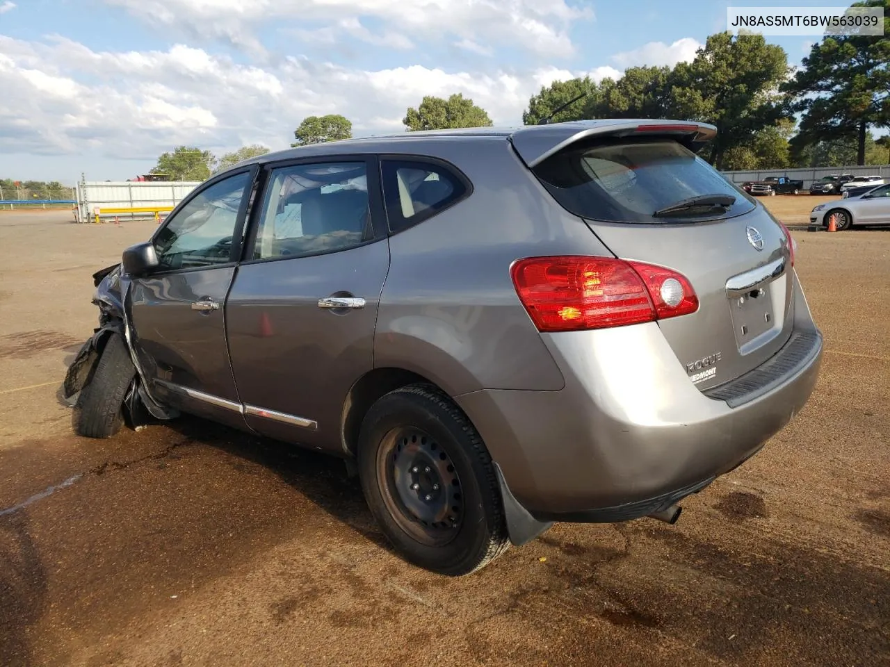 2011 Nissan Rogue S VIN: JN8AS5MT6BW563039 Lot: 71133804