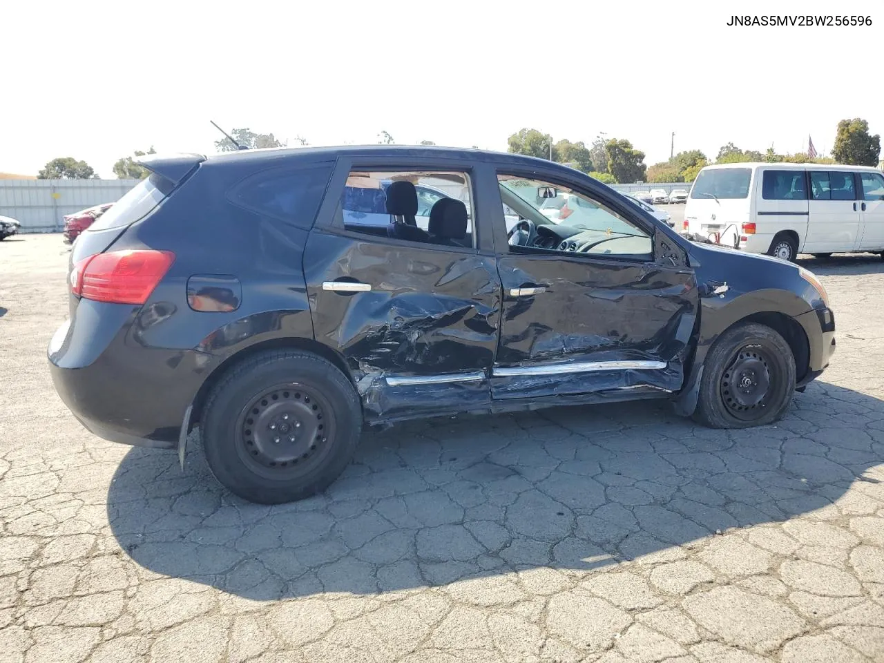 2011 Nissan Rogue S VIN: JN8AS5MV2BW256596 Lot: 71438164