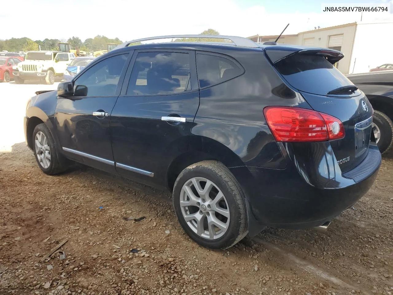 2011 Nissan Rogue S VIN: JN8AS5MV7BW666794 Lot: 74270174