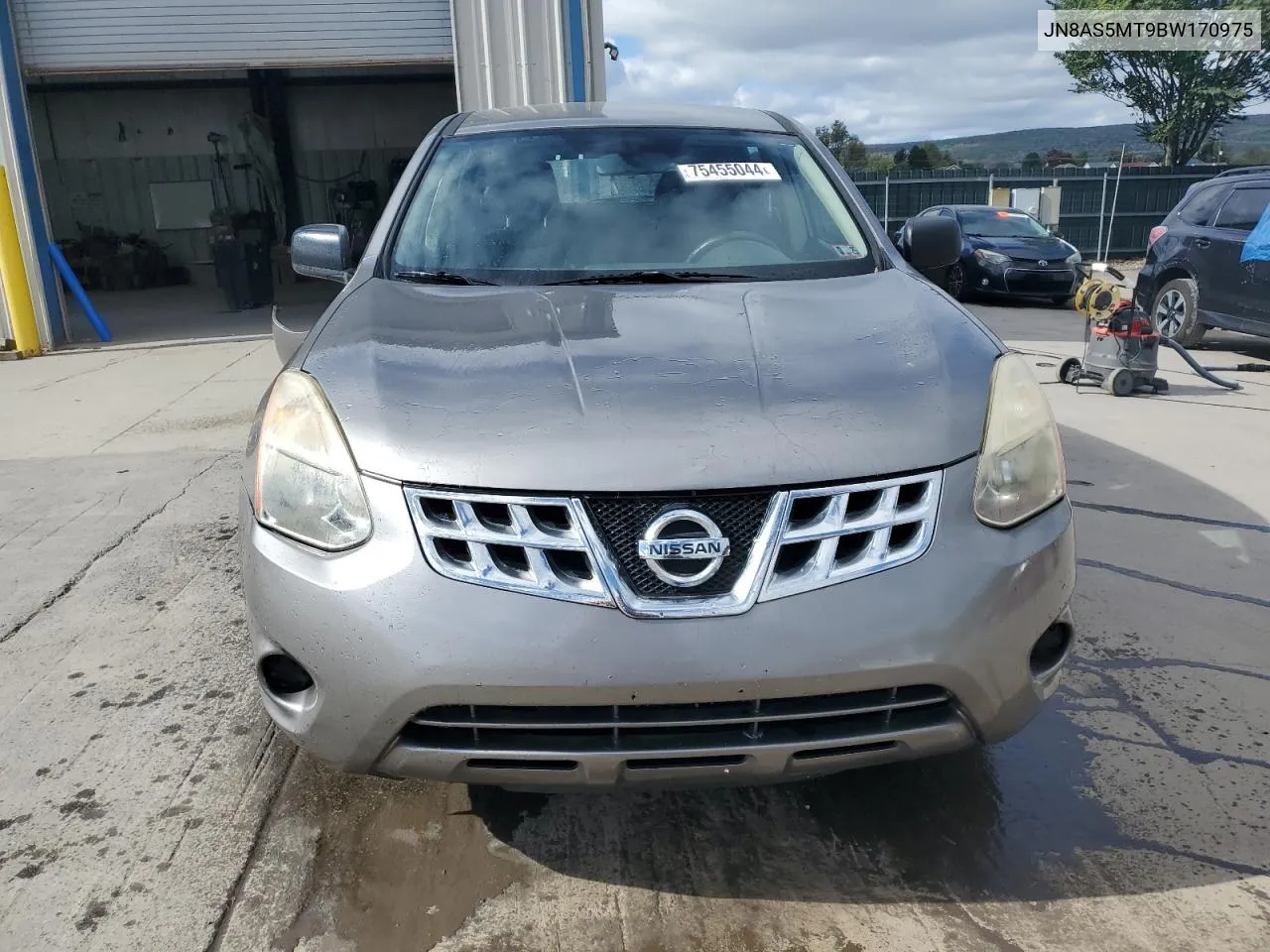 2011 Nissan Rogue S VIN: JN8AS5MT9BW170975 Lot: 75455044