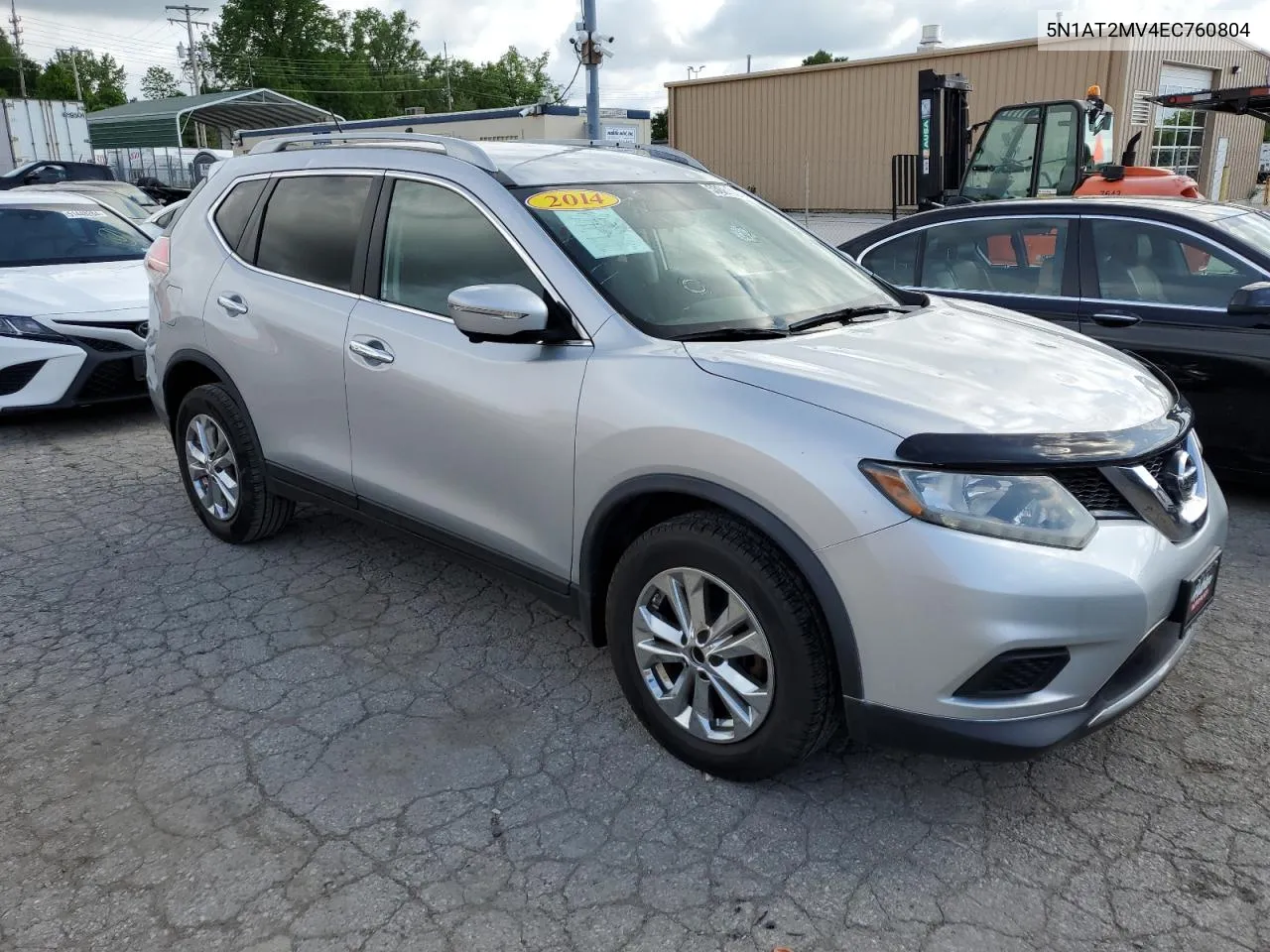 2014 Nissan Rogue S VIN: 5N1AT2MV4EC760804 Lot: 53681124