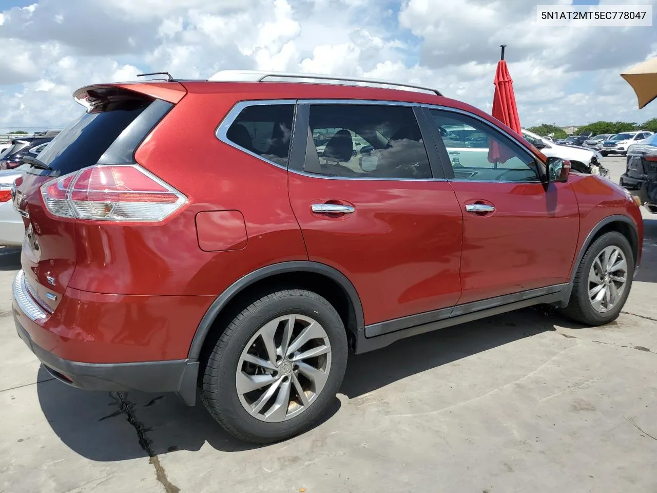 5N1AT2MT5EC778047 2014 Nissan Rogue S