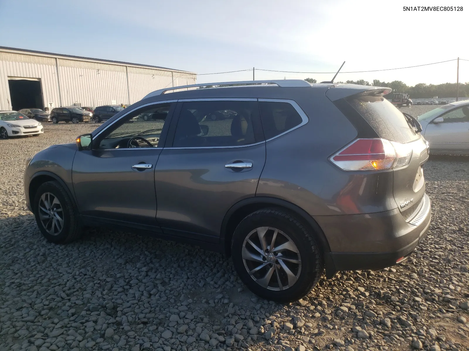 2014 Nissan Rogue S VIN: 5N1AT2MV8EC805128 Lot: 64254424