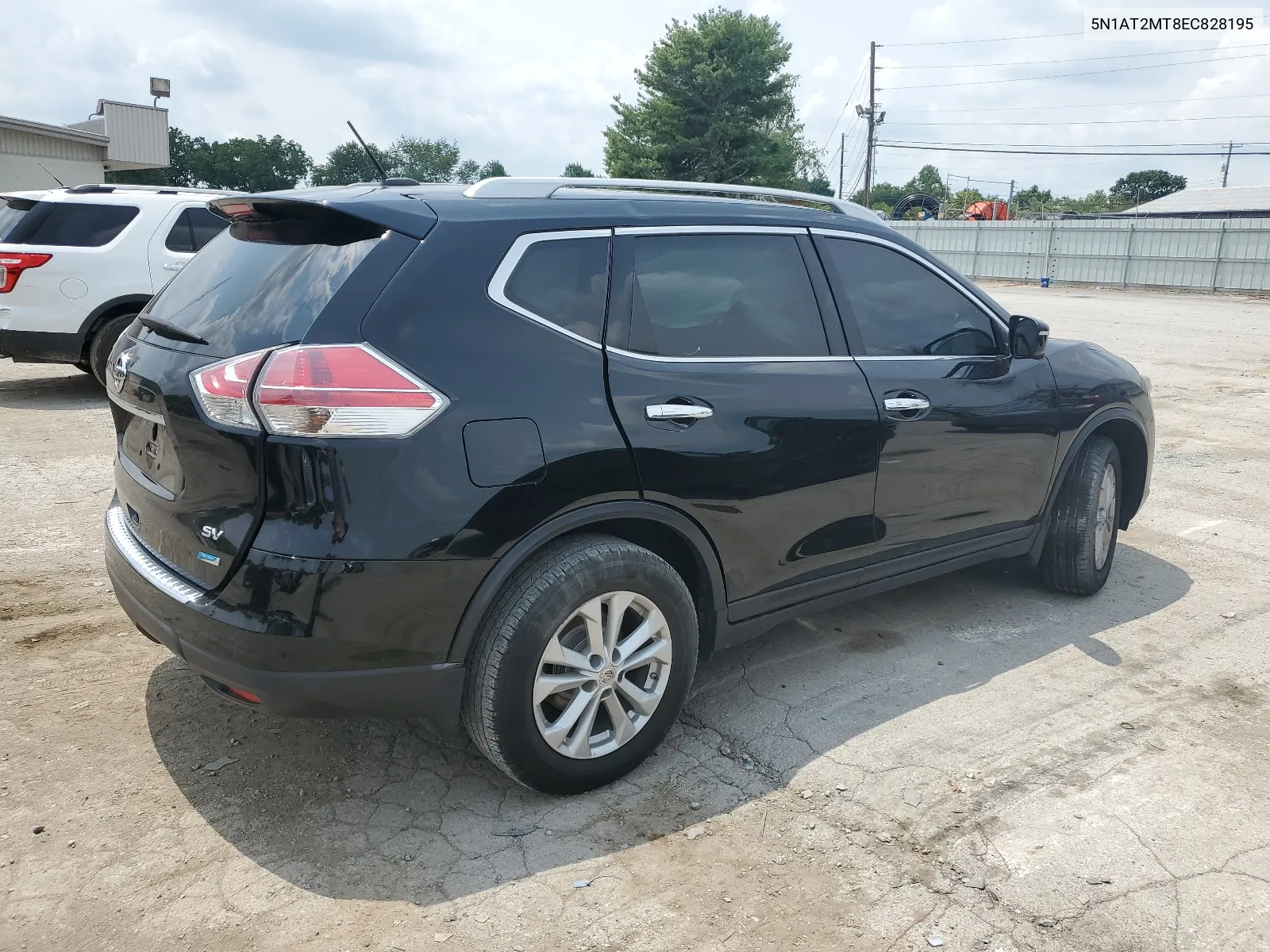 2014 Nissan Rogue S VIN: 5N1AT2MT8EC828195 Lot: 64443544