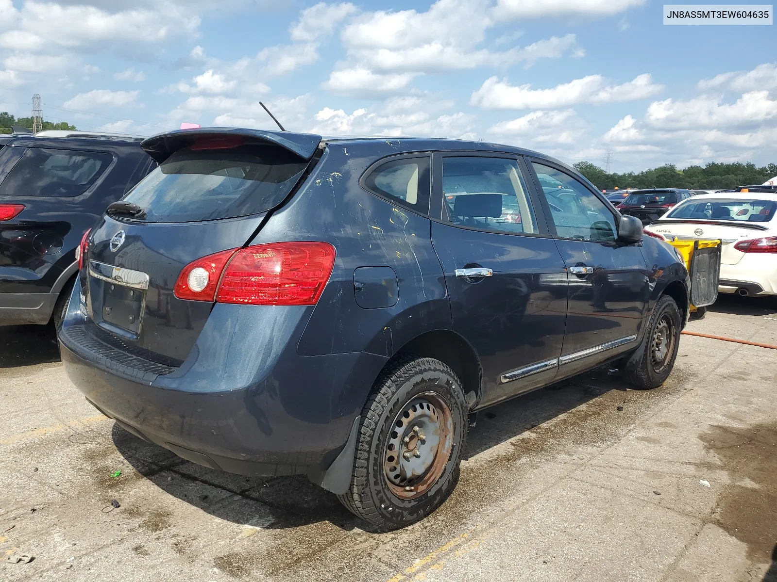 2014 Nissan Rogue Select S VIN: JN8AS5MT3EW604635 Lot: 66851574