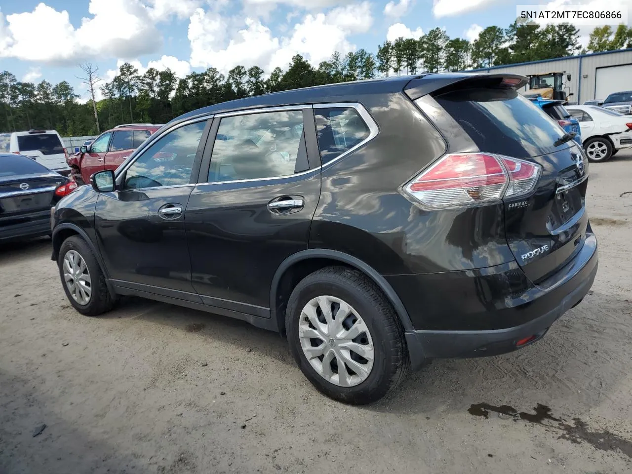 5N1AT2MT7EC806866 2014 Nissan Rogue S