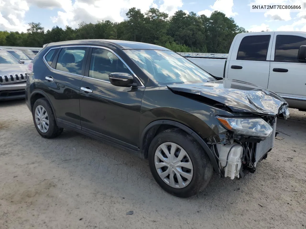 2014 Nissan Rogue S VIN: 5N1AT2MT7EC806866 Lot: 68883334