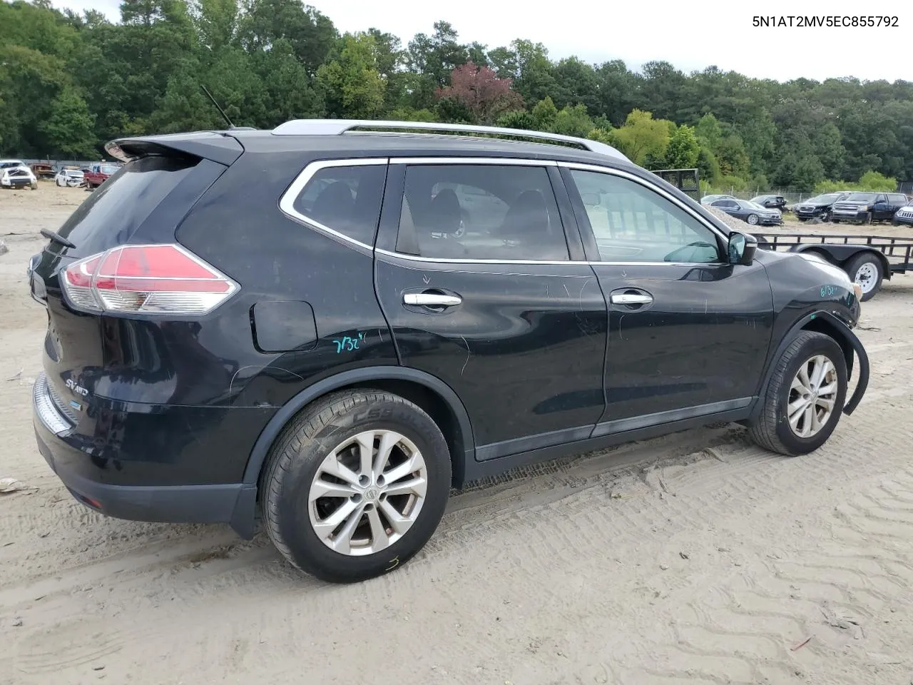 2014 Nissan Rogue S VIN: 5N1AT2MV5EC855792 Lot: 69960184