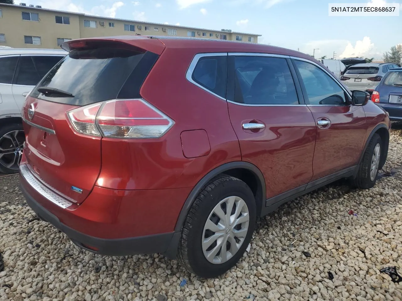 2014 Nissan Rogue S VIN: 5N1AT2MT5EC868637 Lot: 71346684