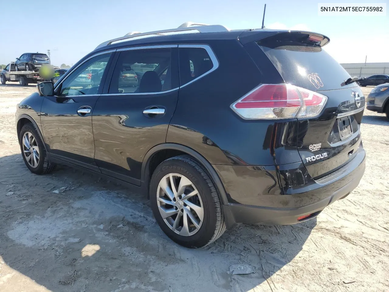 5N1AT2MT5EC755982 2014 Nissan Rogue S