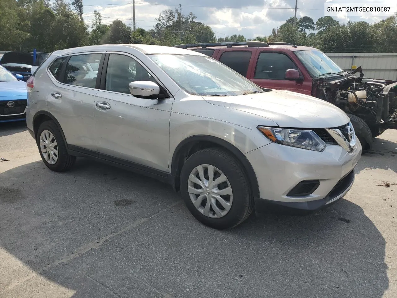 2014 Nissan Rogue S VIN: 5N1AT2MT5EC810687 Lot: 73848154