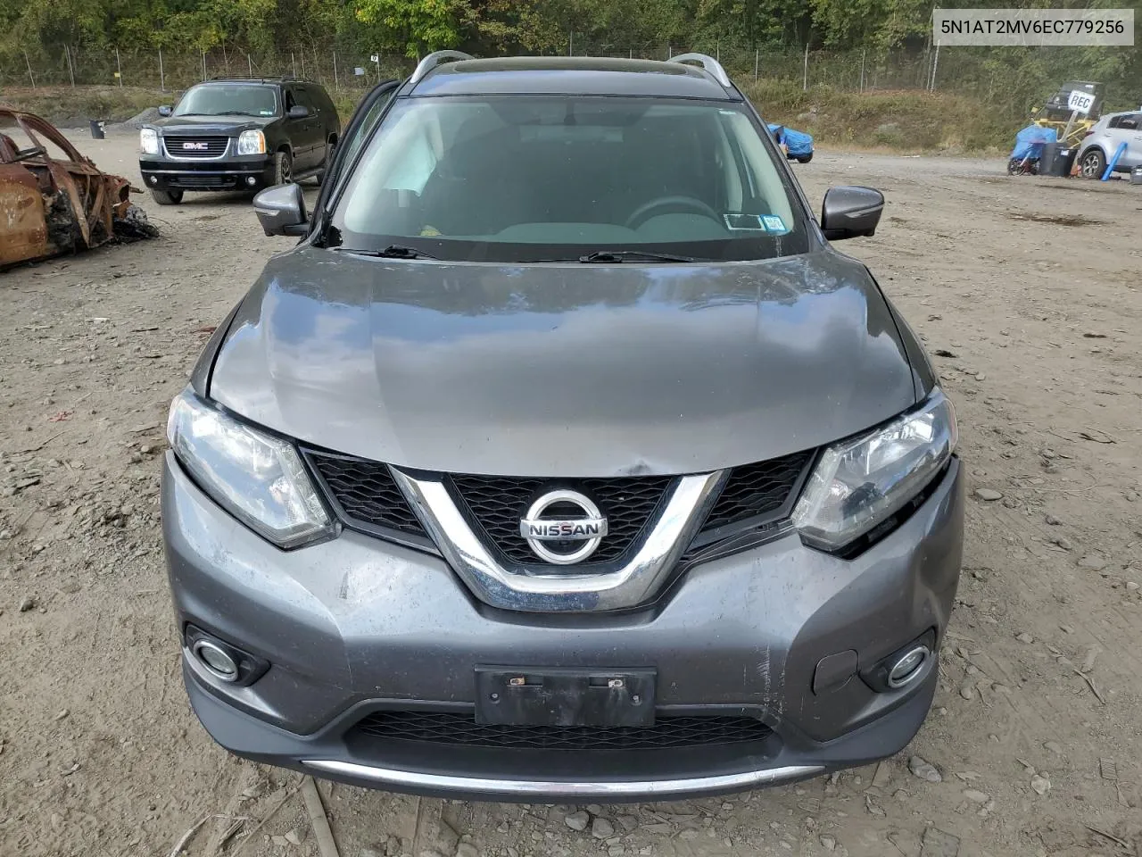 5N1AT2MV6EC779256 2014 Nissan Rogue S