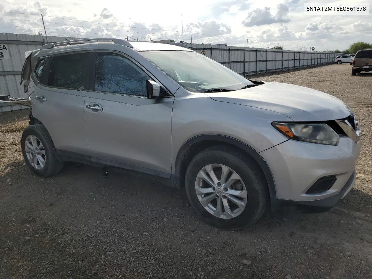 2014 Nissan Rogue S VIN: 5N1AT2MT5EC861378 Lot: 77595414