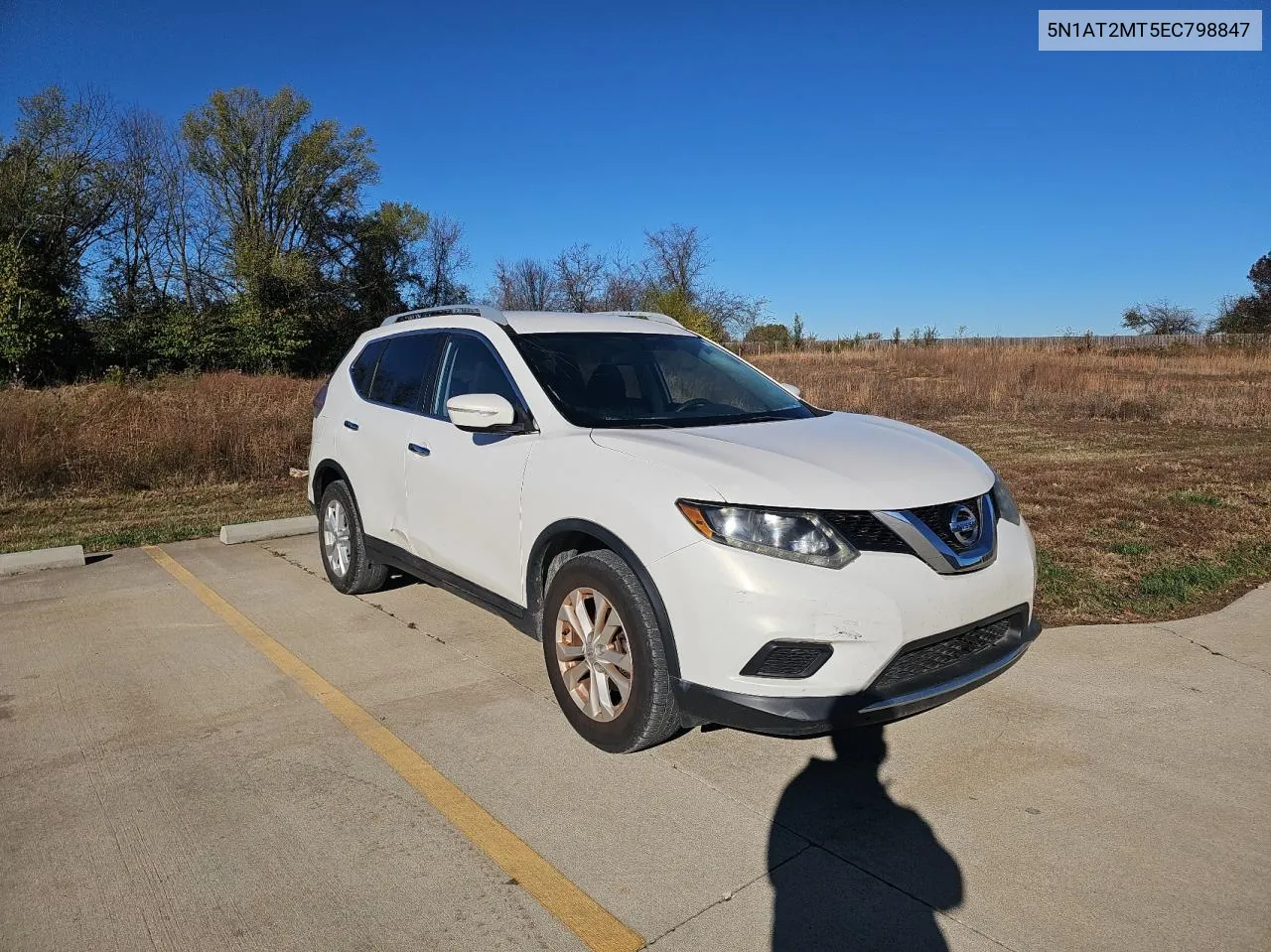 2014 Nissan Rogue S VIN: 5N1AT2MT5EC798847 Lot: 80453394