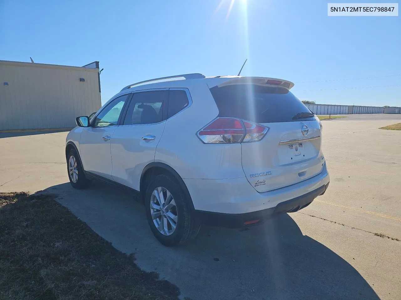 2014 Nissan Rogue S VIN: 5N1AT2MT5EC798847 Lot: 80453394