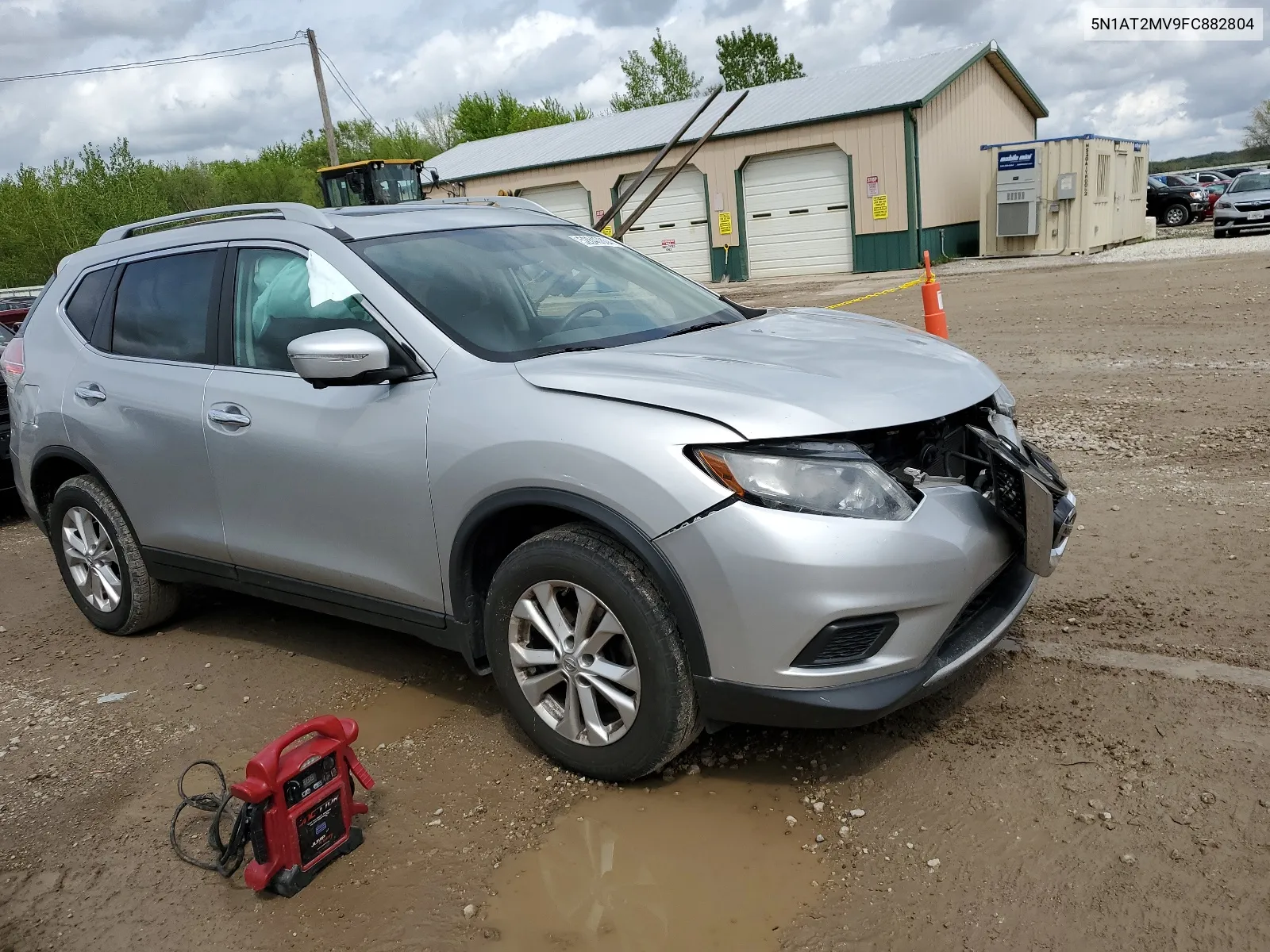 2015 Nissan Rogue S VIN: 5N1AT2MV9FC882804 Lot: 52840804