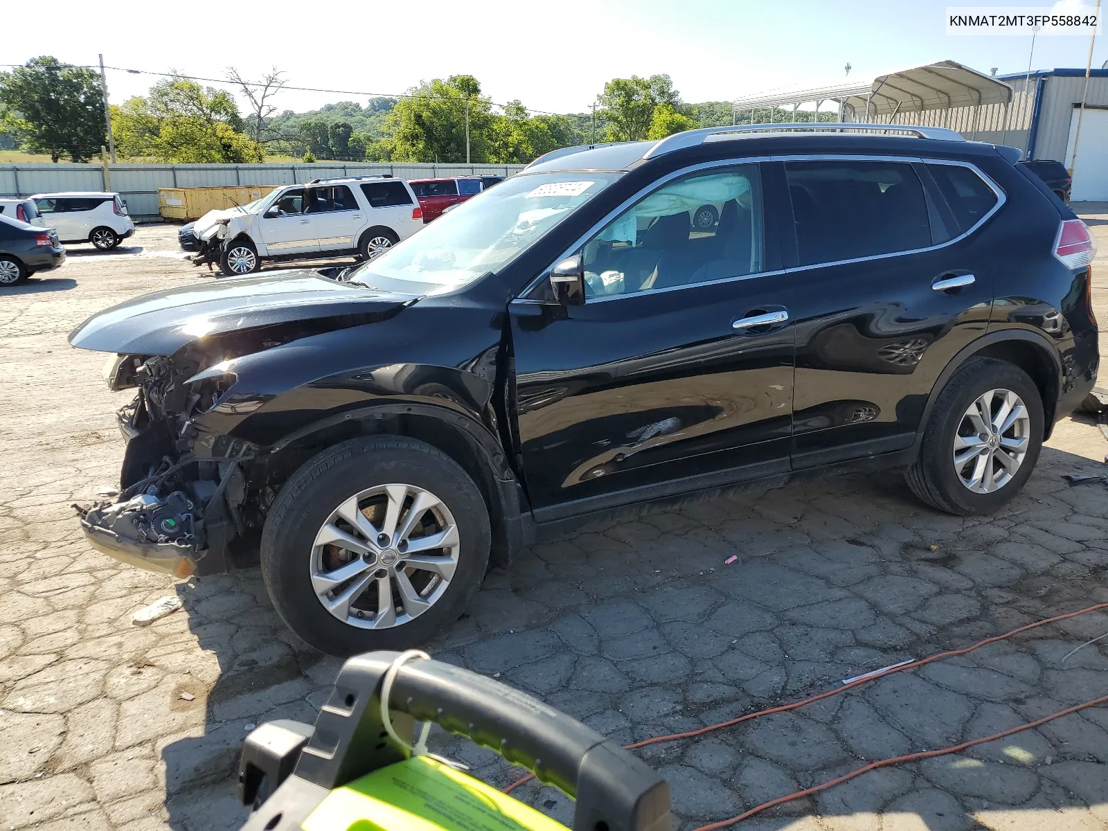 KNMAT2MT3FP558842 2015 Nissan Rogue S