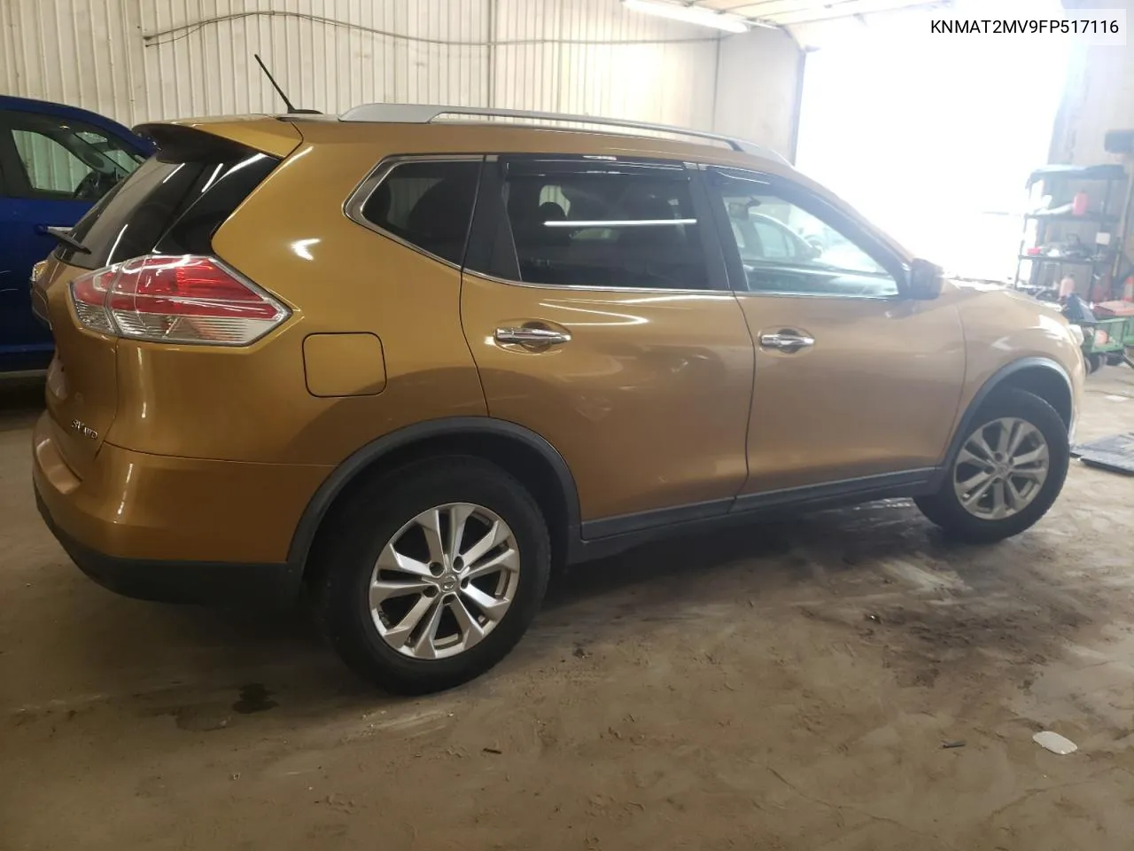 2015 Nissan Rogue S VIN: KNMAT2MV9FP517116 Lot: 61548814