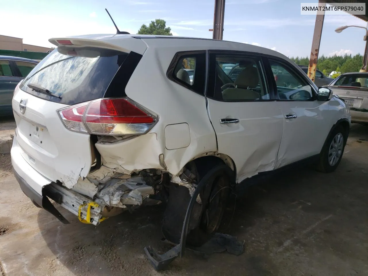 KNMAT2MT6FP579040 2015 Nissan Rogue S