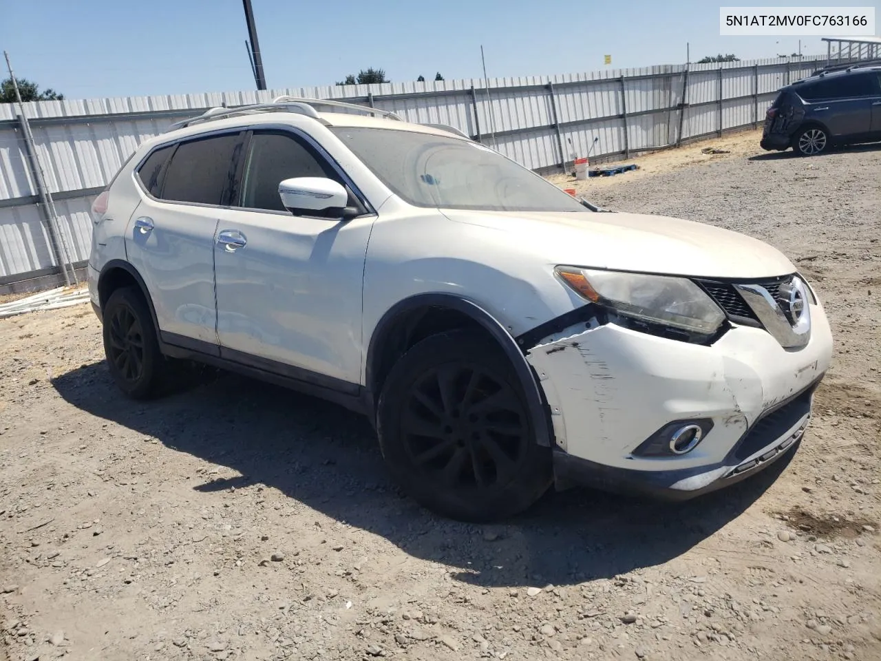 5N1AT2MV0FC763166 2015 Nissan Rogue S