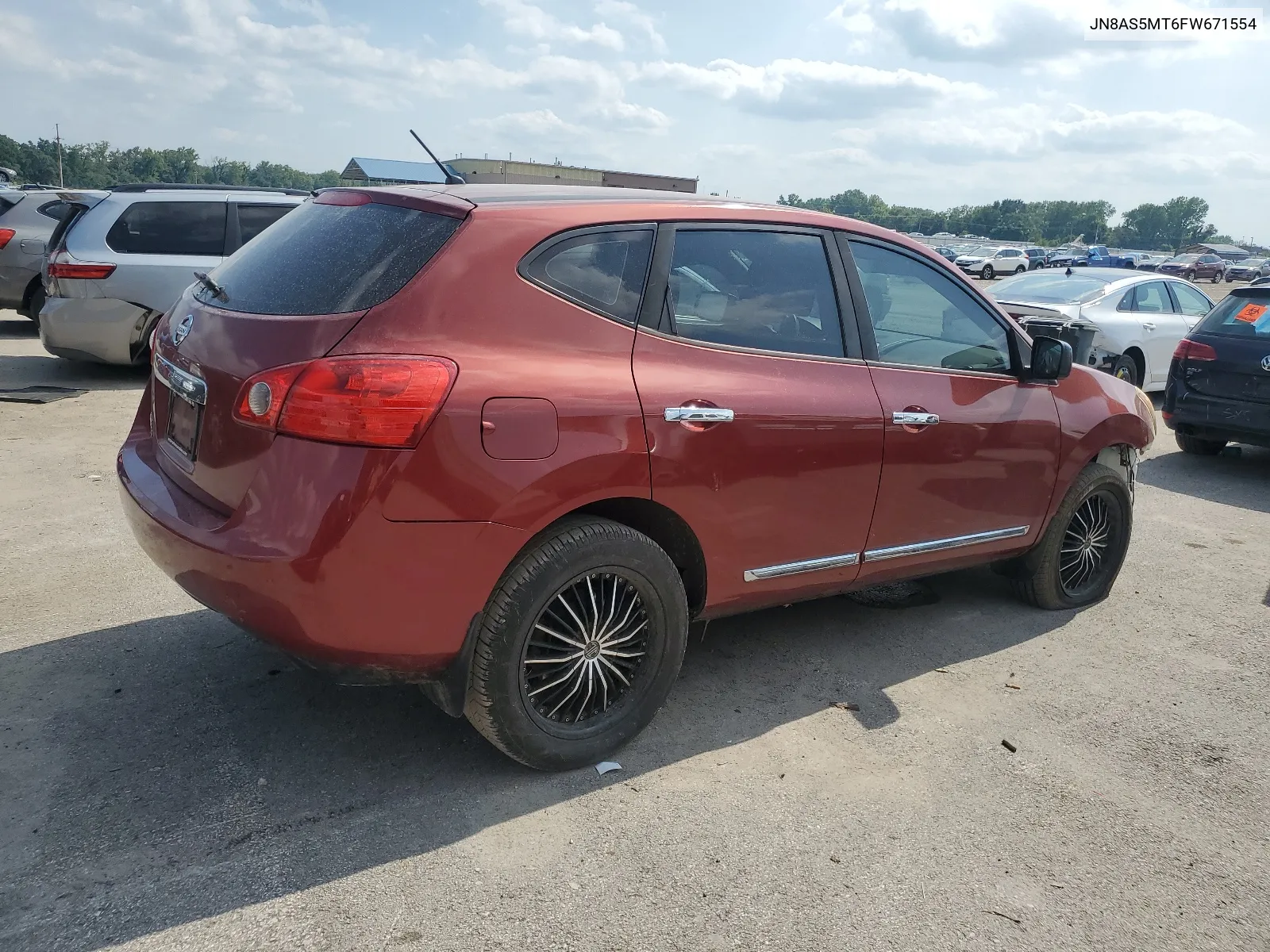 2015 Nissan Rogue Select S VIN: JN8AS5MT6FW671554 Lot: 62610794