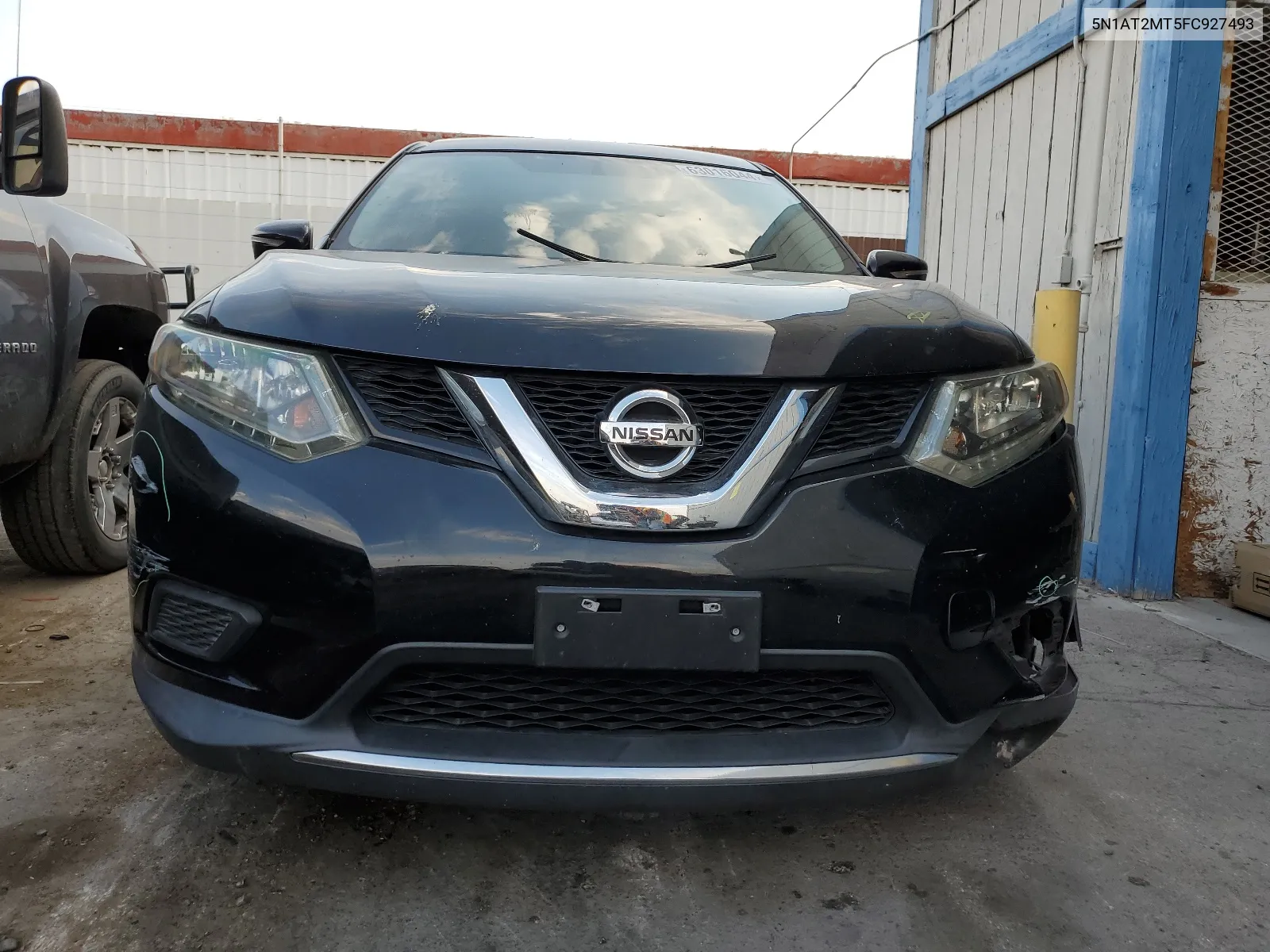 2015 Nissan Rogue S VIN: 5N1AT2MT5FC927493 Lot: 63016044