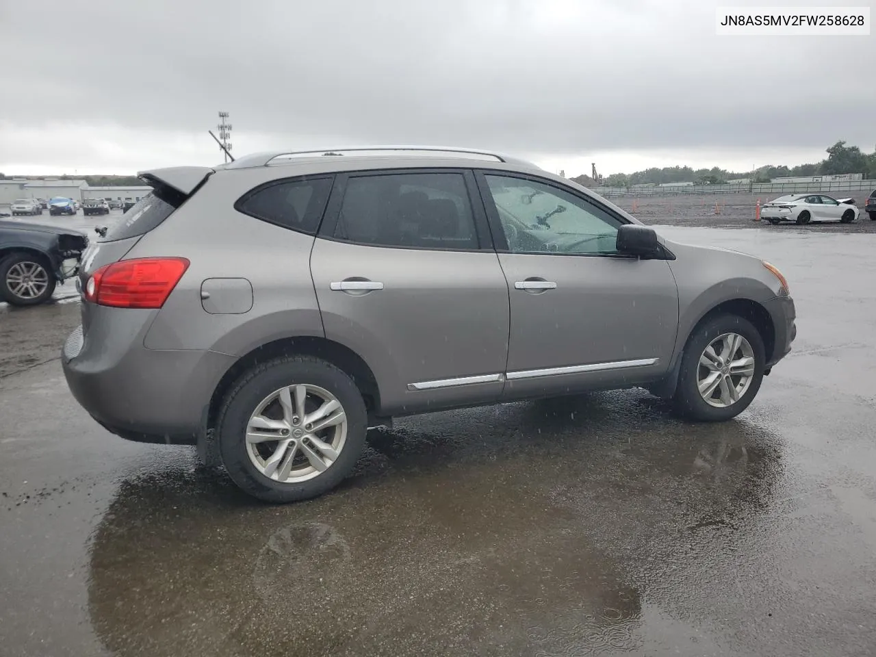 2015 Nissan Rogue Select S VIN: JN8AS5MV2FW258628 Lot: 63364704