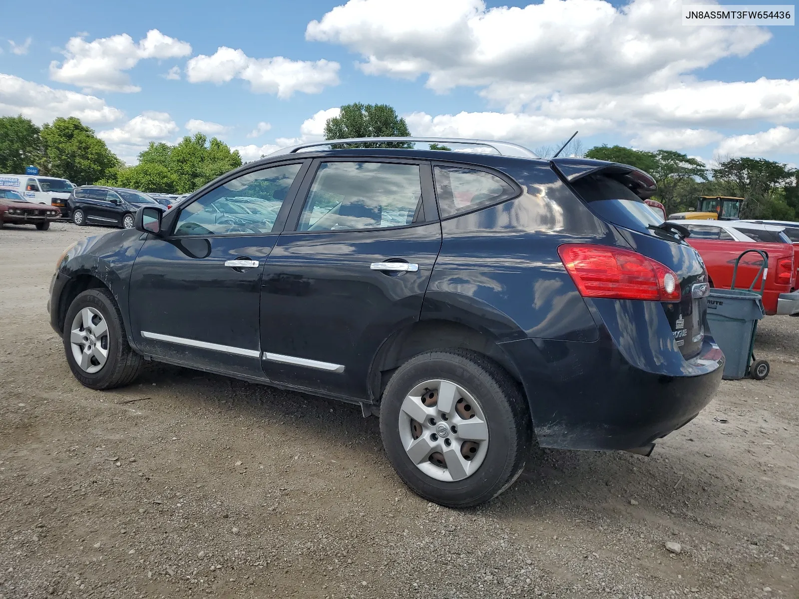 2015 Nissan Rogue Select S VIN: JN8AS5MT3FW654436 Lot: 63501944