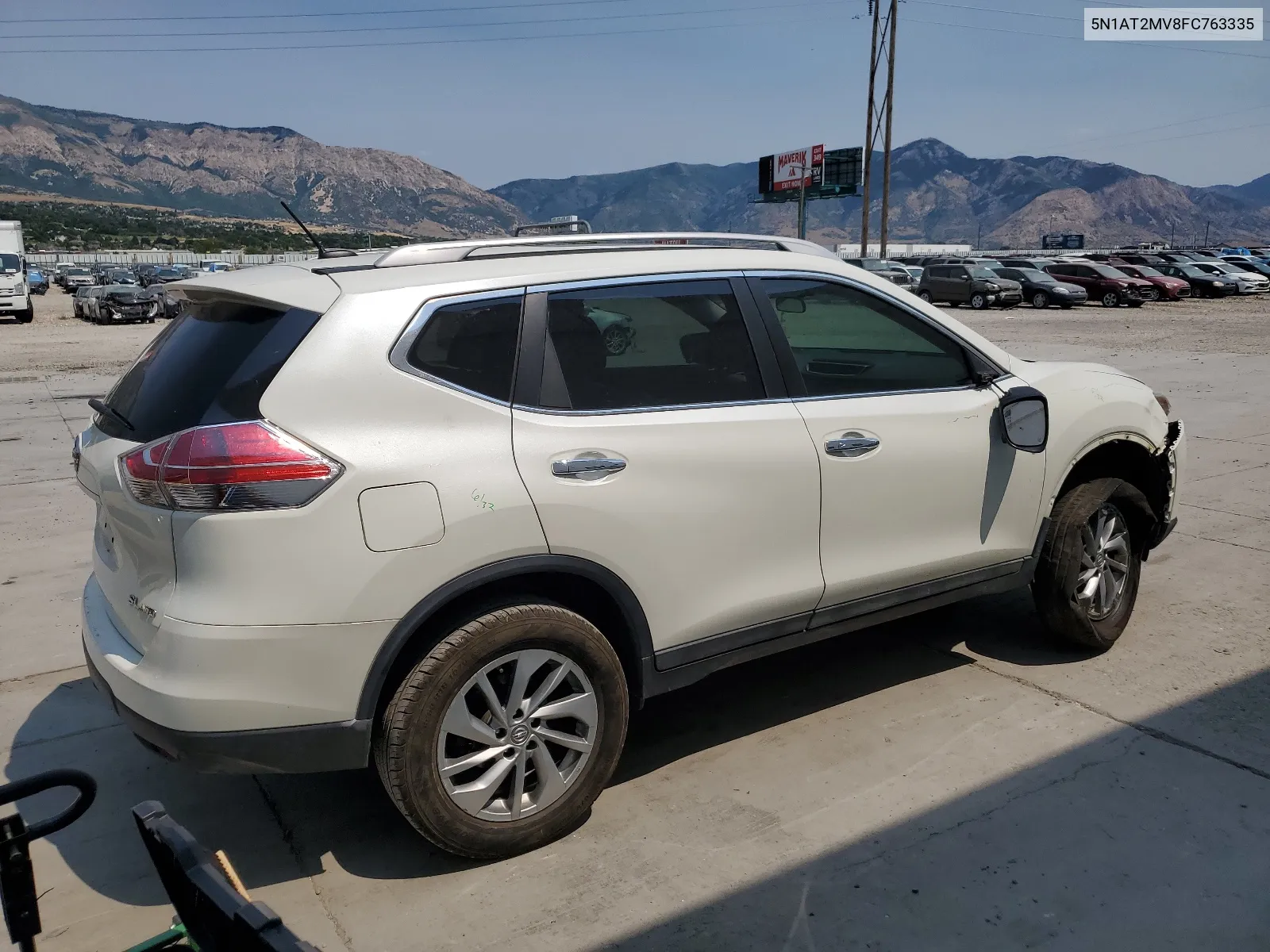 2015 Nissan Rogue S VIN: 5N1AT2MV8FC763335 Lot: 64277724