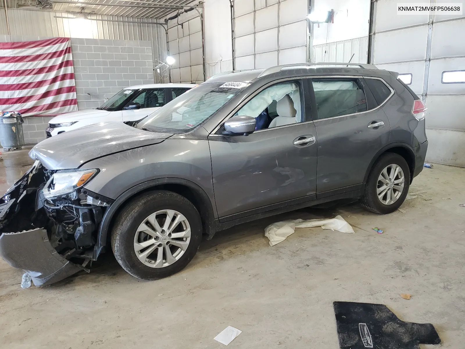 2015 Nissan Rogue S VIN: KNMAT2MV6FP506638 Lot: 64684404