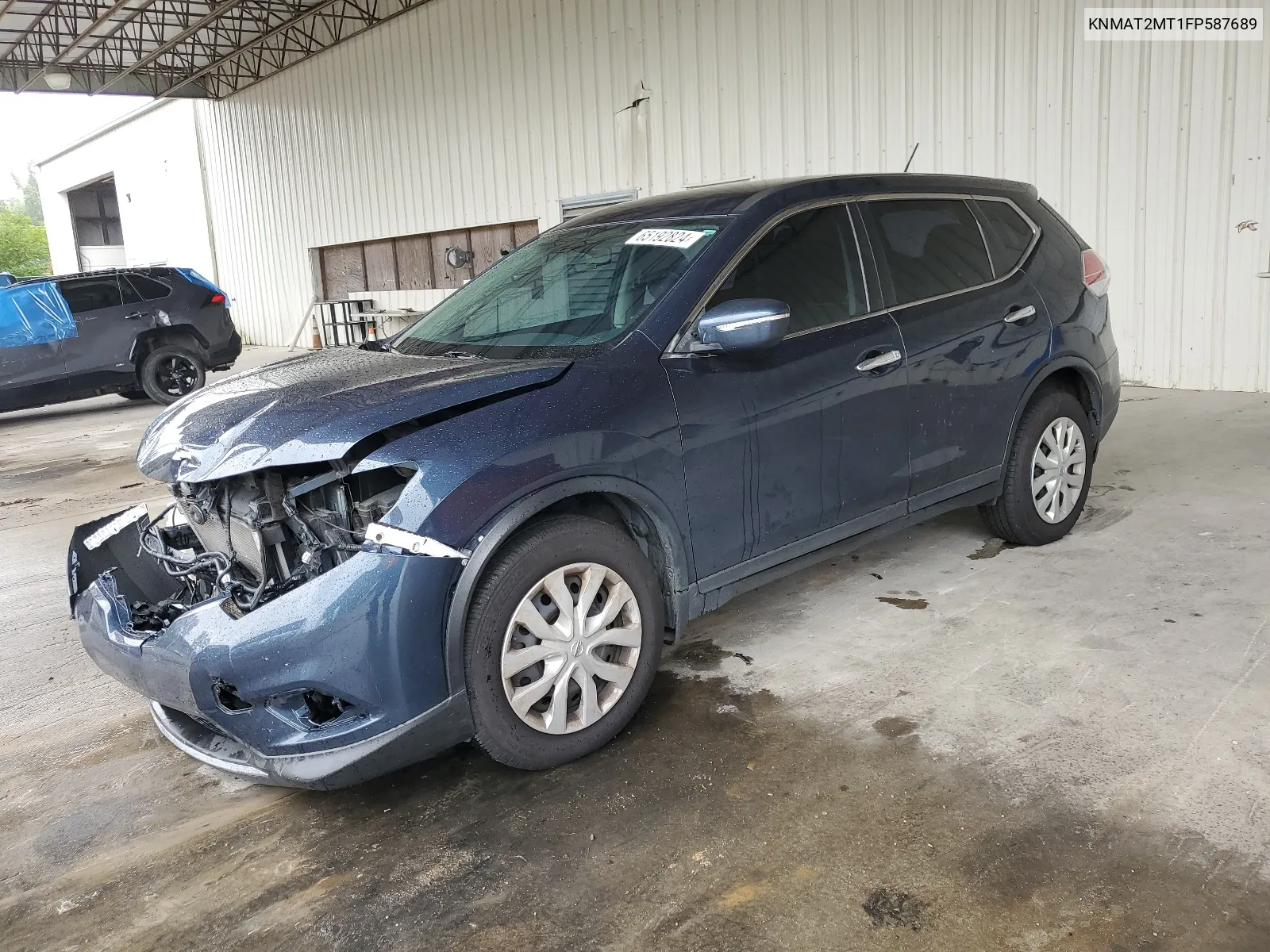 2015 Nissan Rogue S VIN: KNMAT2MT1FP587689 Lot: 65192824