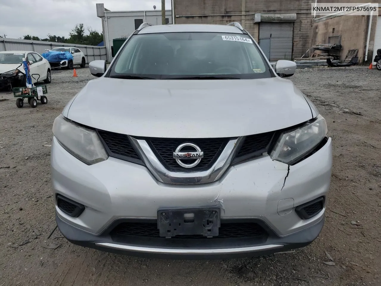 KNMAT2MT2FP575695 2015 Nissan Rogue S